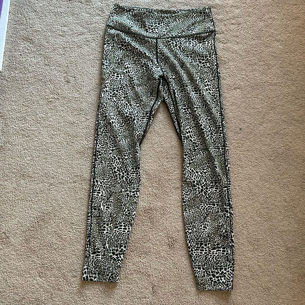 Nike drift-fit cheetah print leggings